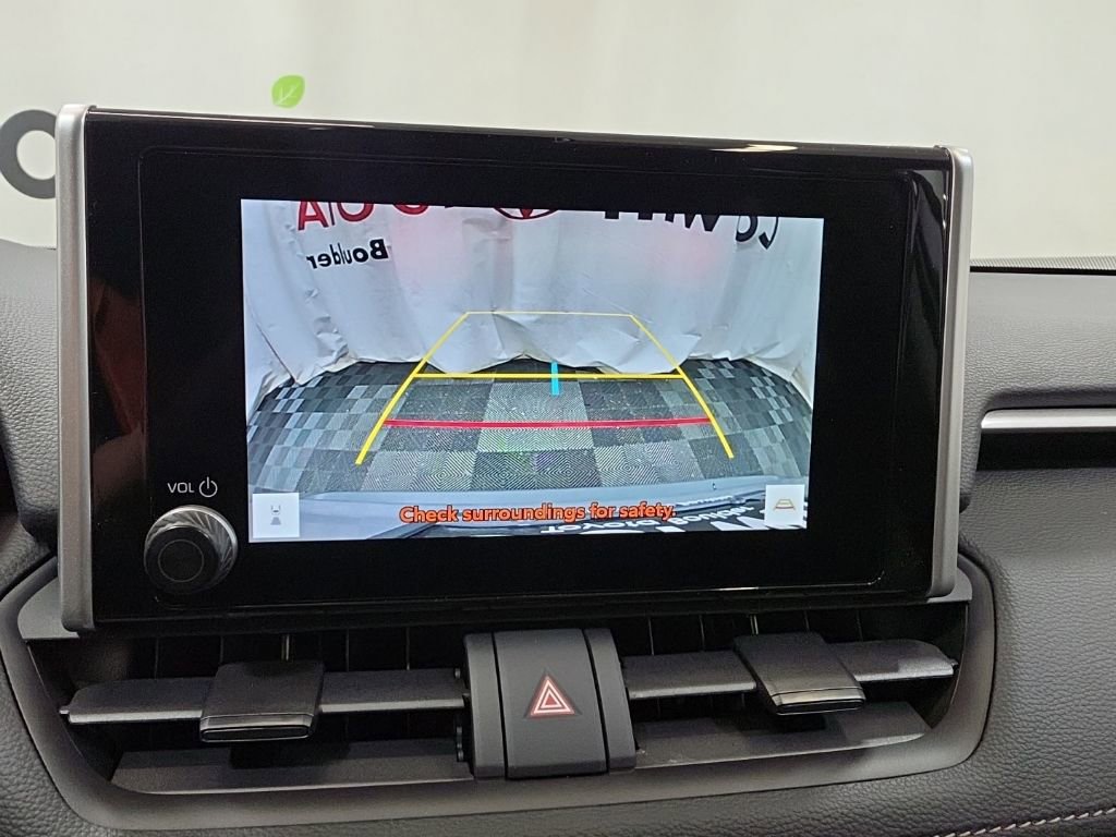 Used 2025 Toyota RAV4 LE image 29