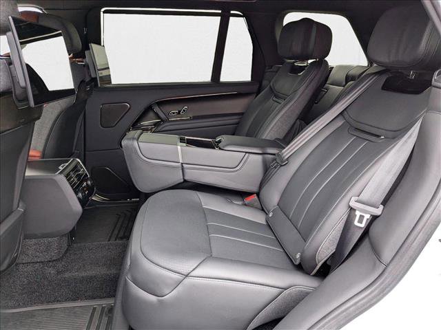 New 2024 Land Rover Range Rover SV image 16
