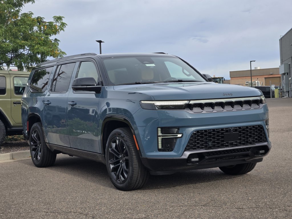 New 2026 Jeep Grand Wagoneer L Summit AWD/4WD image 3
