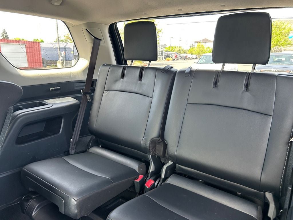 Used 2024 Toyota 4Runner SR5 Premium w/ Moonroof Package AWD/4WD image 33