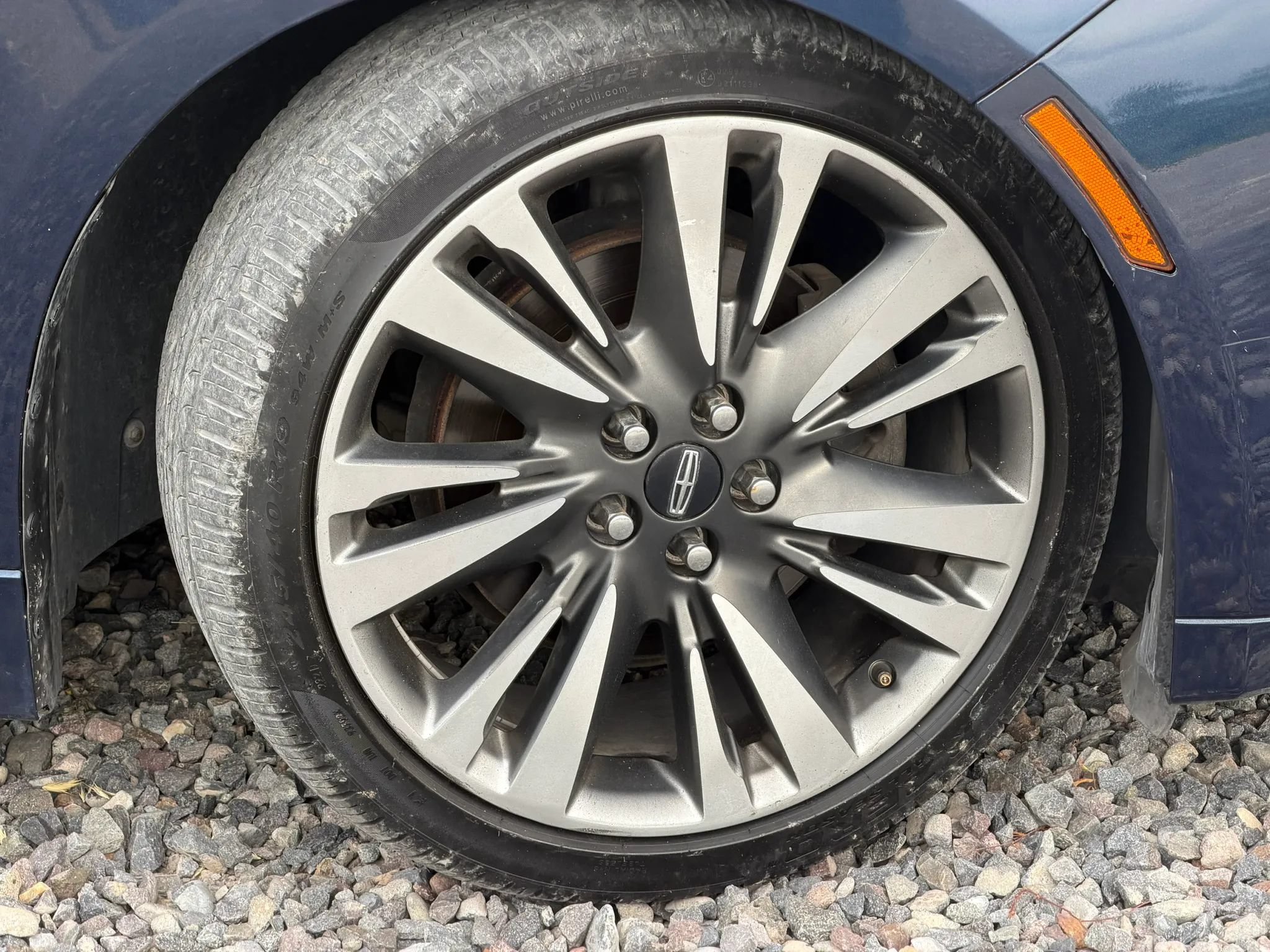 Used 2017 Lincoln MKZ Select w/ Select Plus Package AWD/4WD image 12