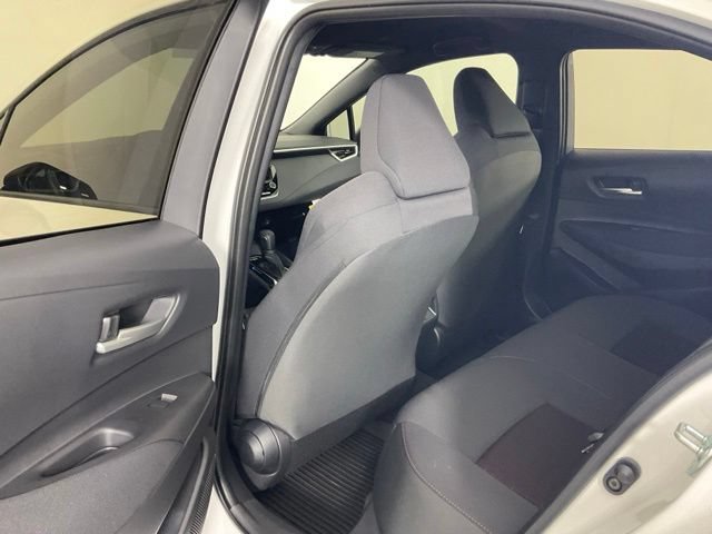 Used 2026 Toyota Corolla SE FWD image 15