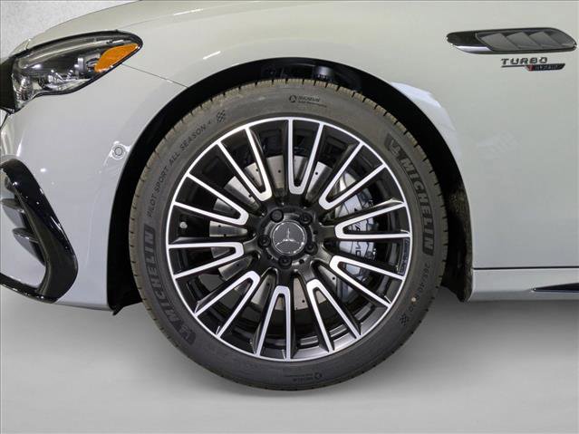 New 2026 Mercedes-Benz E 53 AMG e 4MATIC Sedan image 10