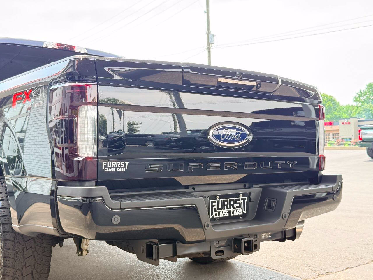 Used 2017 Ford F250 Lariat w/ Lariat Ultimate Package AWD/4WD image 8