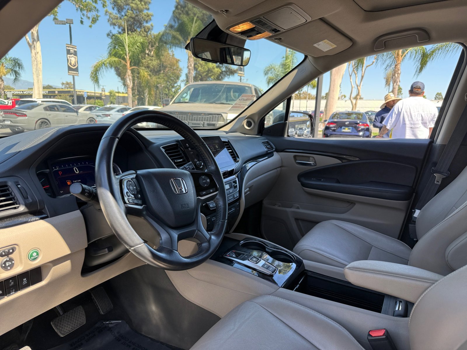 Used 2019 Honda Pilot Touring image 15