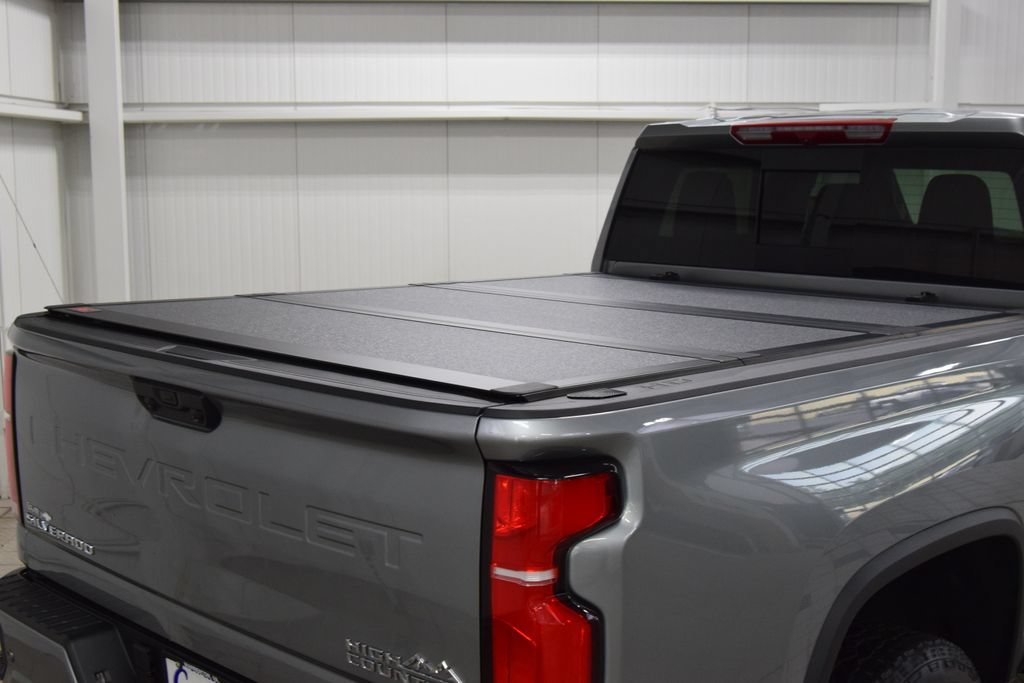 Used 2025 Chevrolet Silverado 2500 High Country w/ Z71 Off-Road Package AWD/4WD image 28