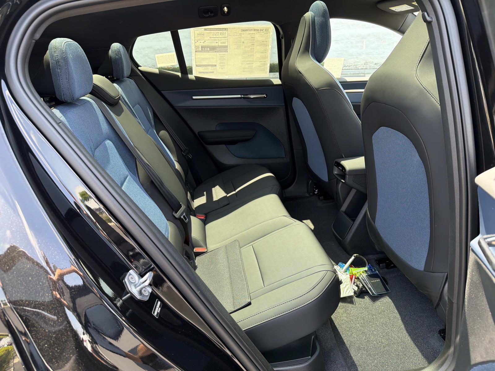 New 2026 Volvo EX30 Plus w/ Climate Package AWD/4WD image 19