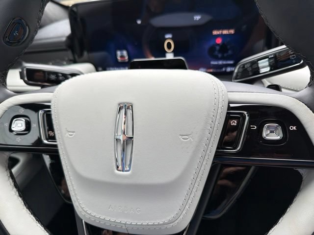 New 2026 Lincoln Aviator Black Label w/ Jet Appearance Package AWD/4WD image 21