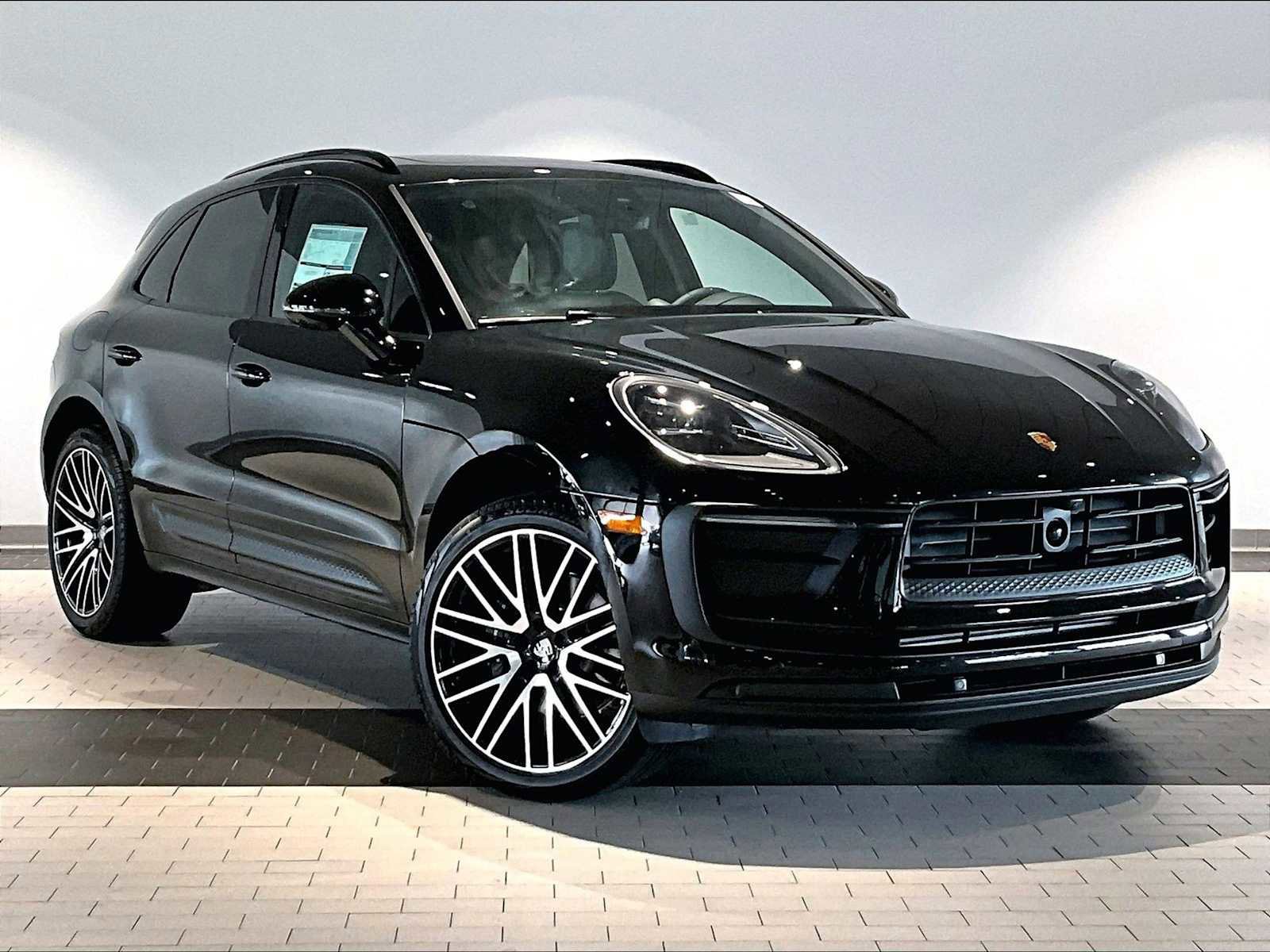 New 2026 Porsche Macan AWD/4WD image 9