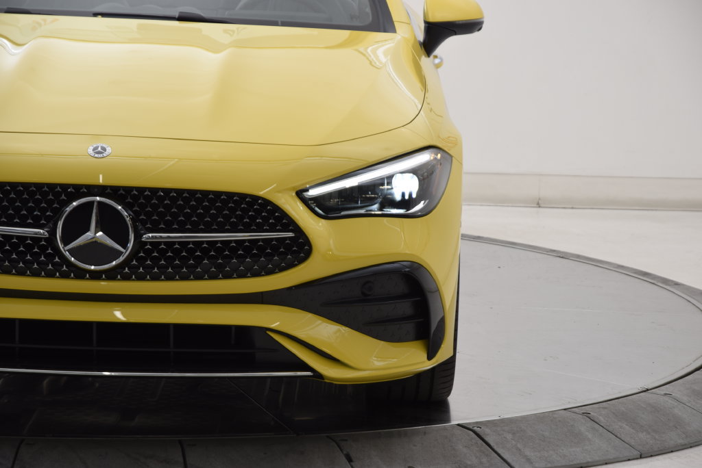 New 2027 Mercedes-Benz CLE 300 4MATIC Cabriolet image 10