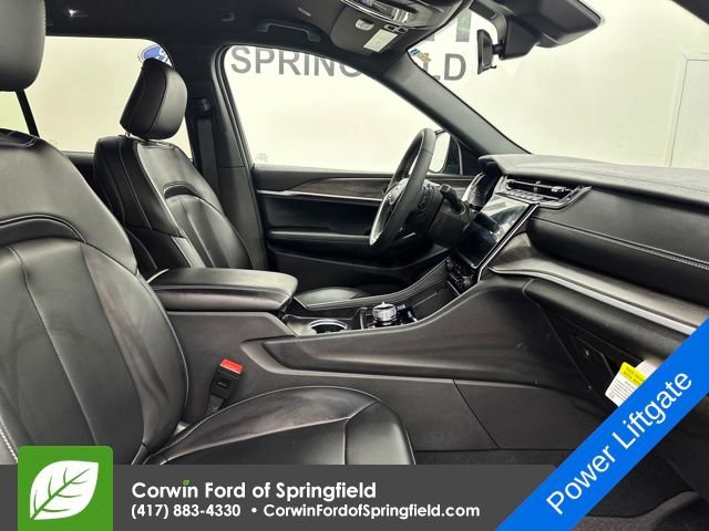 Used 2025 Jeep Grand Cherokee Limited w/ Trailer Tow Package image 9