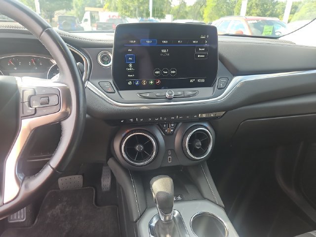 Used 2024 Chevrolet Blazer LT w/ Convenience Package FWD image 18