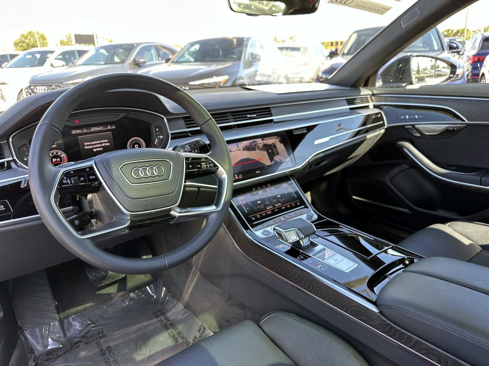 Used 2022 Audi A8 L 3.0T w/ Executive Package image 15