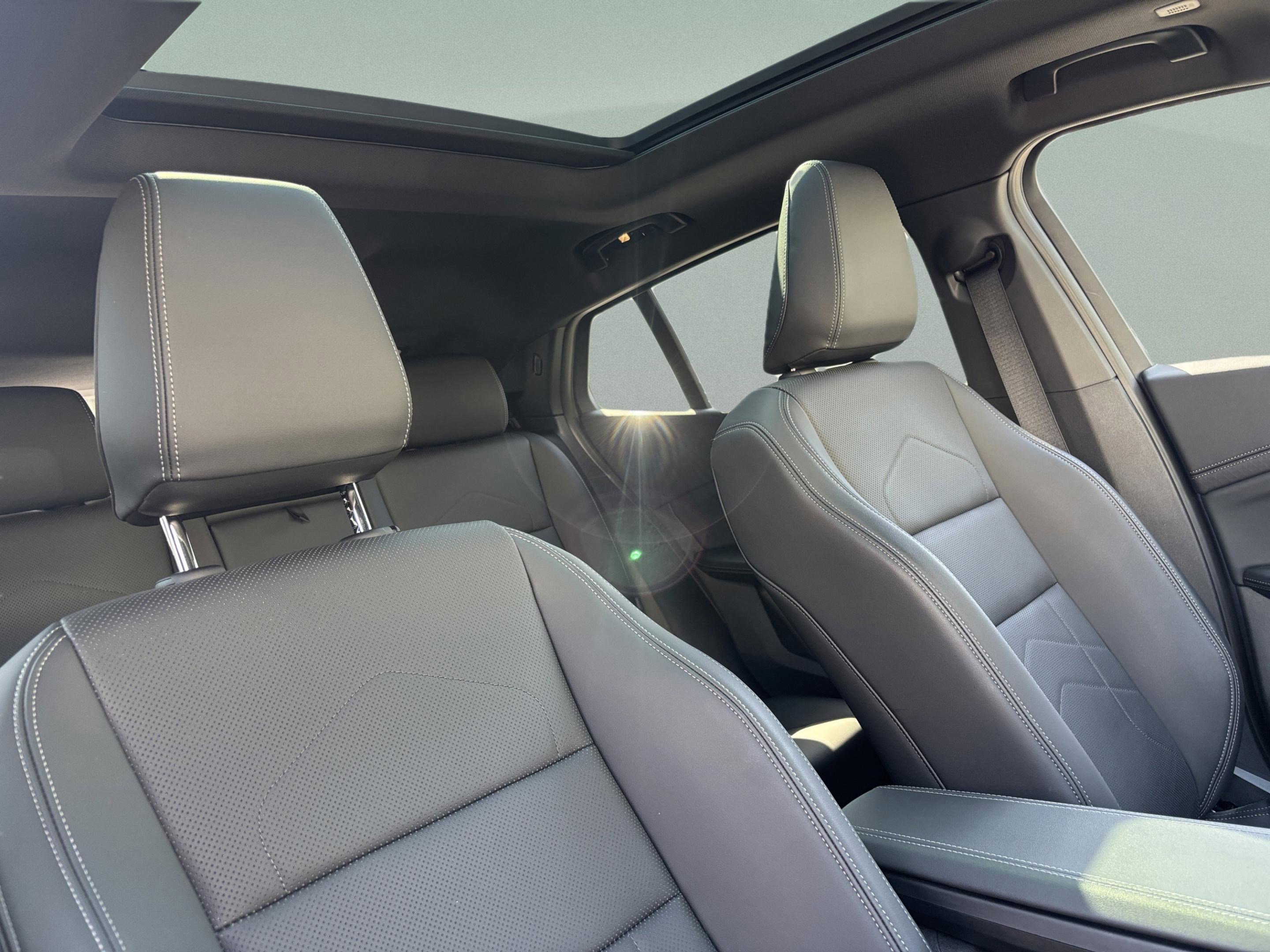 Used 2025 BMW X2 xDrive28i image 23