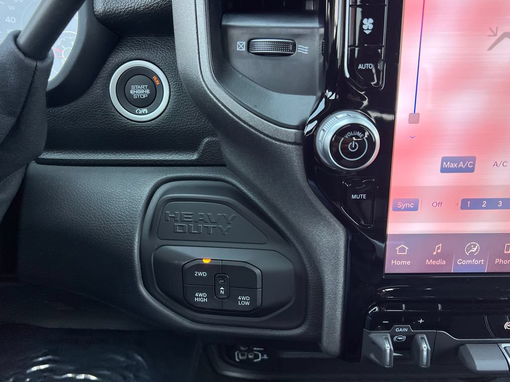 New 2026 RAM 2500 Tradesman AWD/4WD image 26