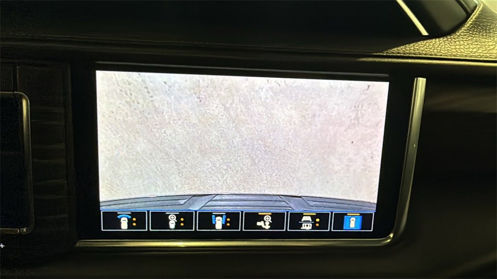 Used 2021 GMC Yukon Denali w/ Denali Premium Package image 44