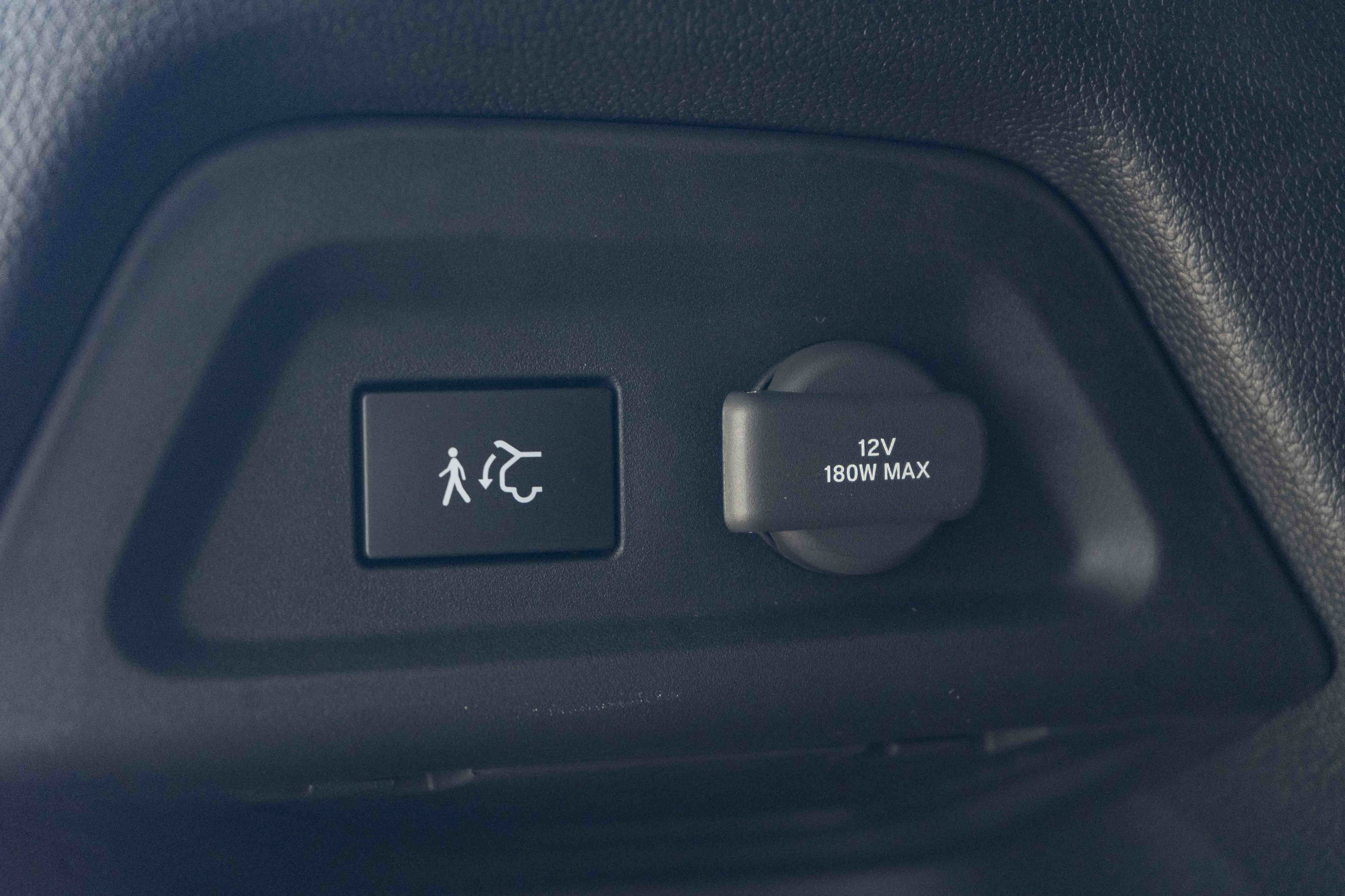 Used 2026 Honda Pilot Black Edition image 47