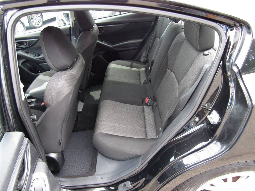 Used 2018 Subaru Impreza 2.0i Premium w/ Eyesight & BSD & Rcta AWD/4WD image 15