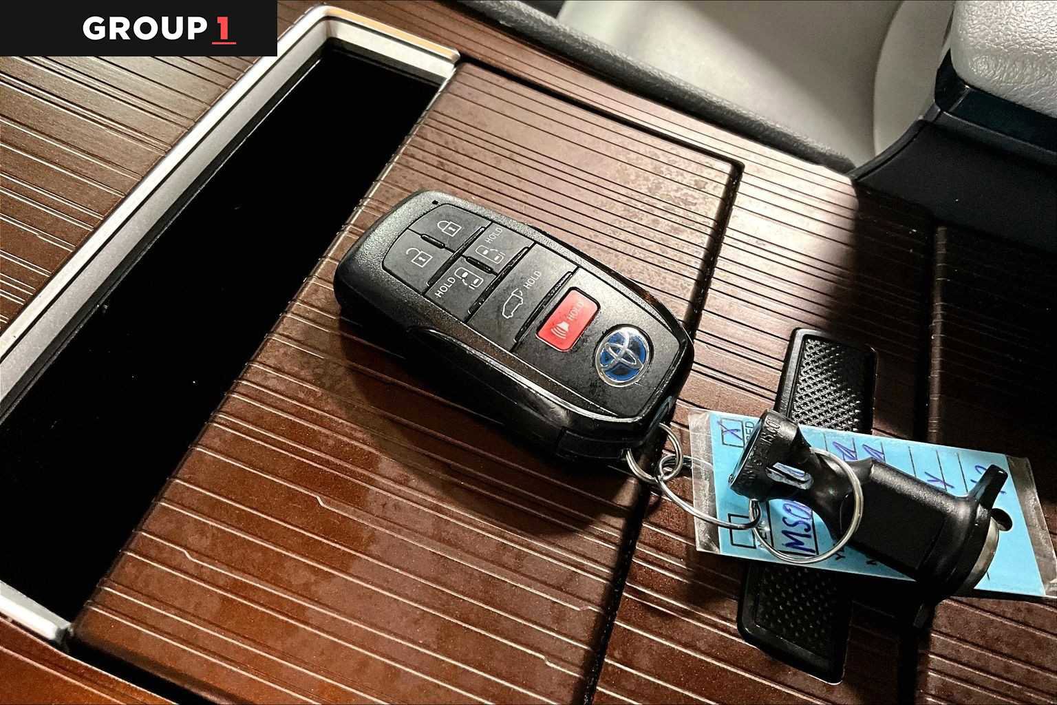 Certified 2021 Toyota Sienna XLE image 15