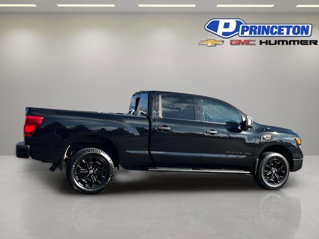 Used 2018 Nissan Titan SL w/ Midnight Edition image 8