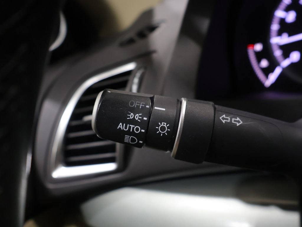 Used 2017 Acura RDX w/ Technology Package image 36