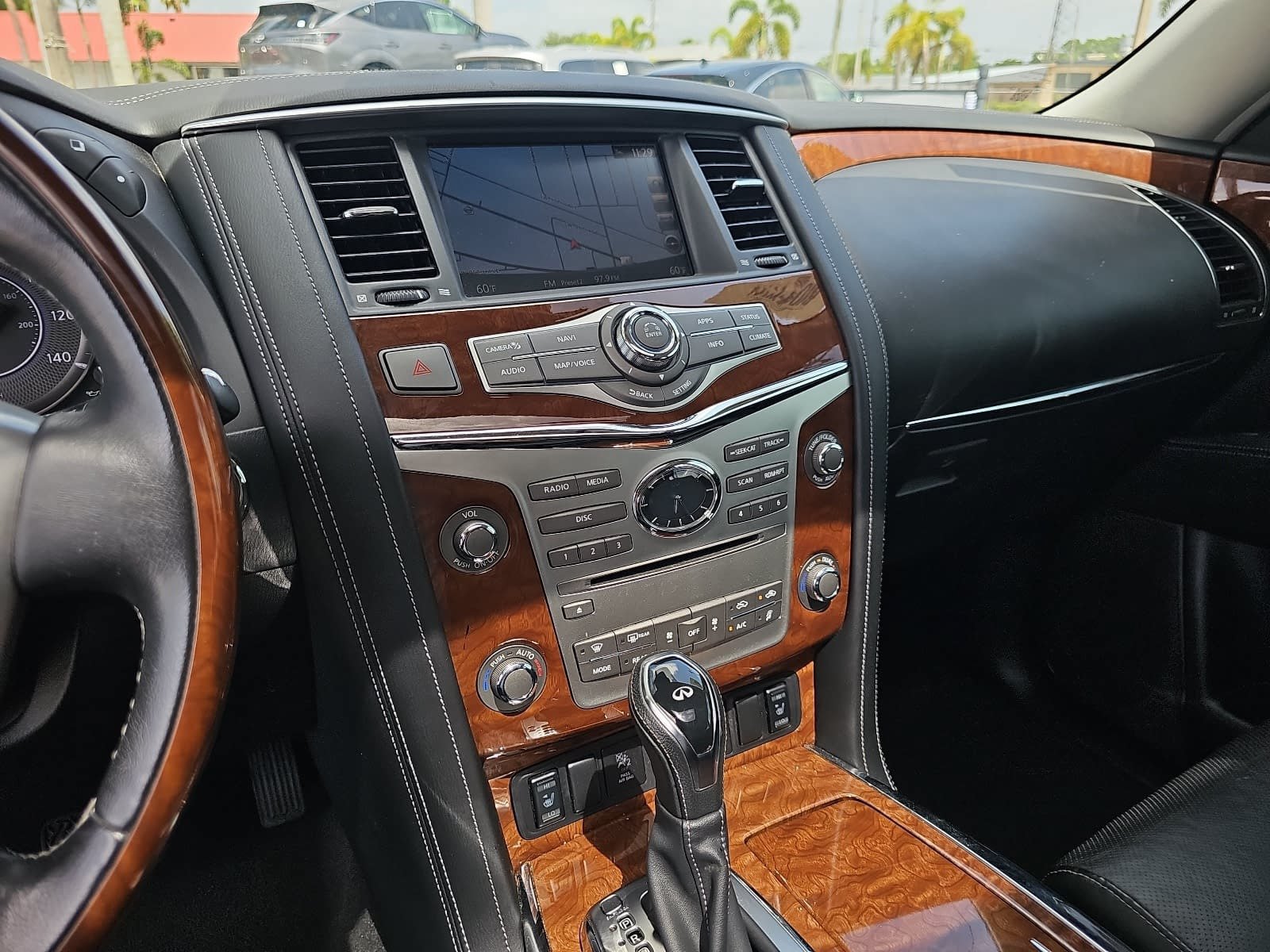 Used 2019 INFINITI QX80 Luxe w/ Proassist Package RWD image 19