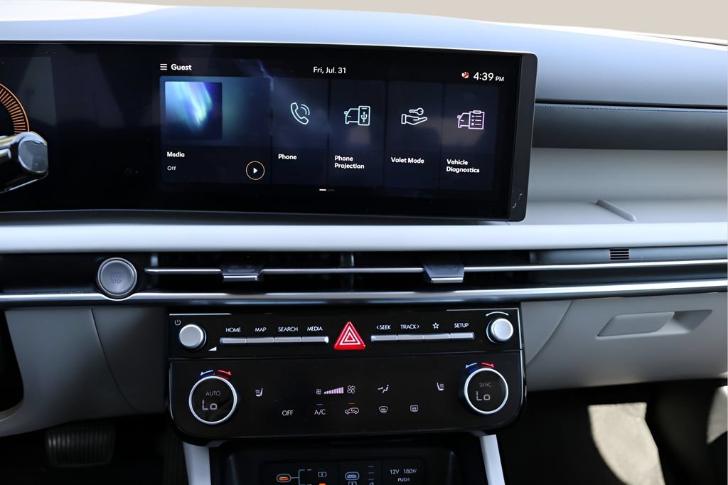 Used 2025 Hyundai Tucson SEL FWD image 20