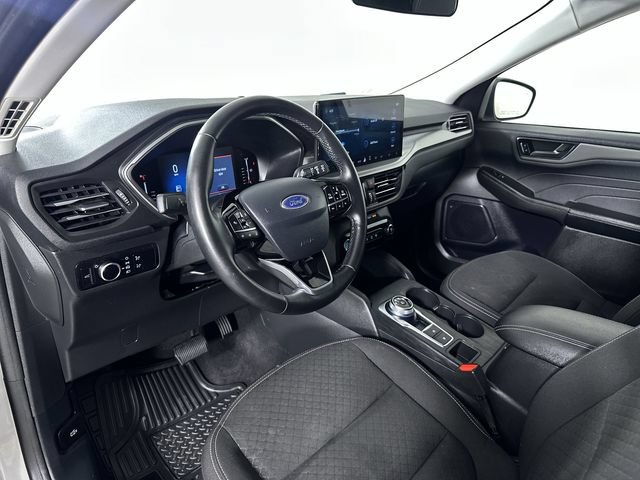 Used 2024 Ford Escape Active w/ Tech Pack #1 AWD/4WD image 10