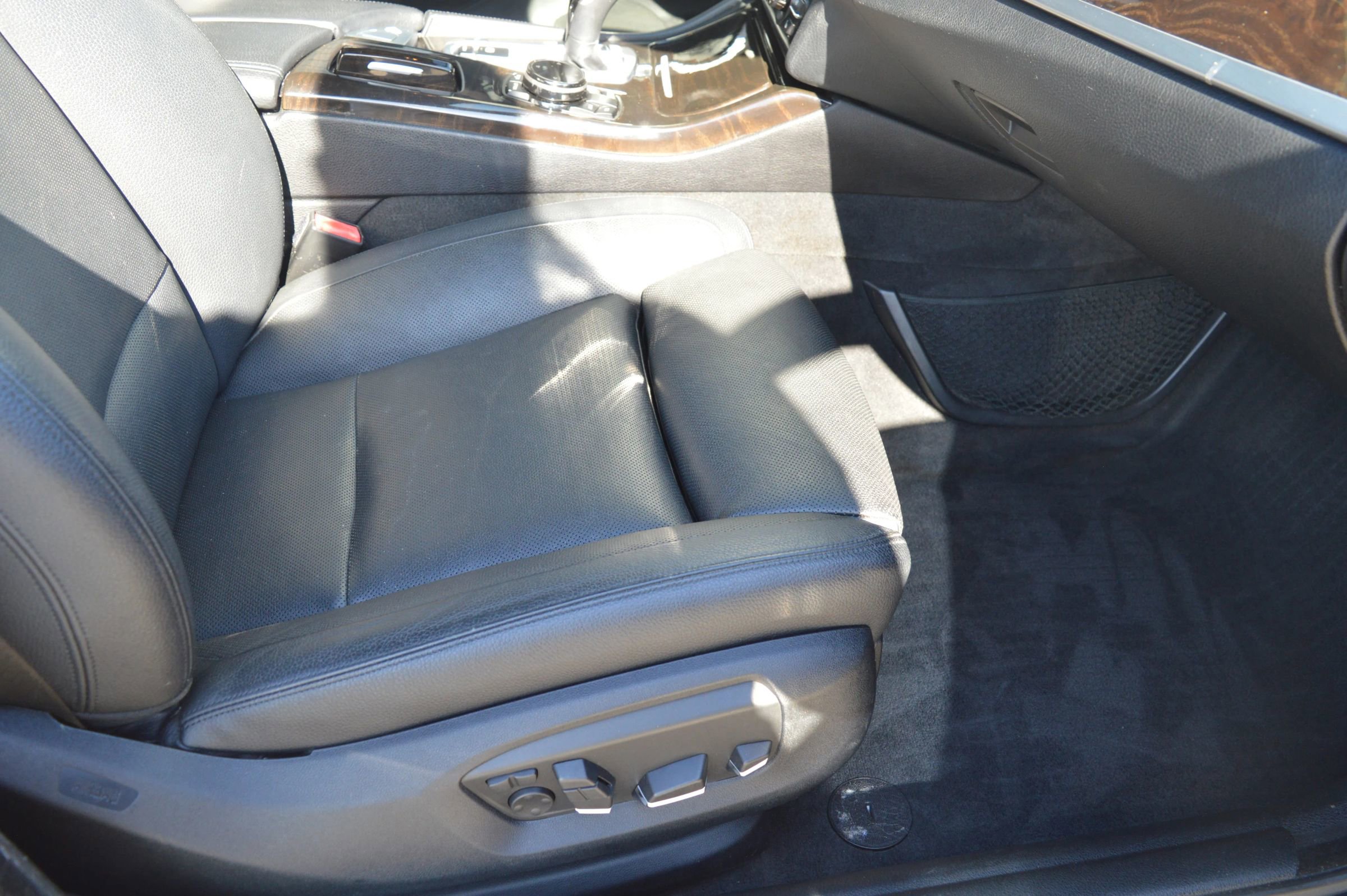 Used 2016 BMW 528i Sedan image 18