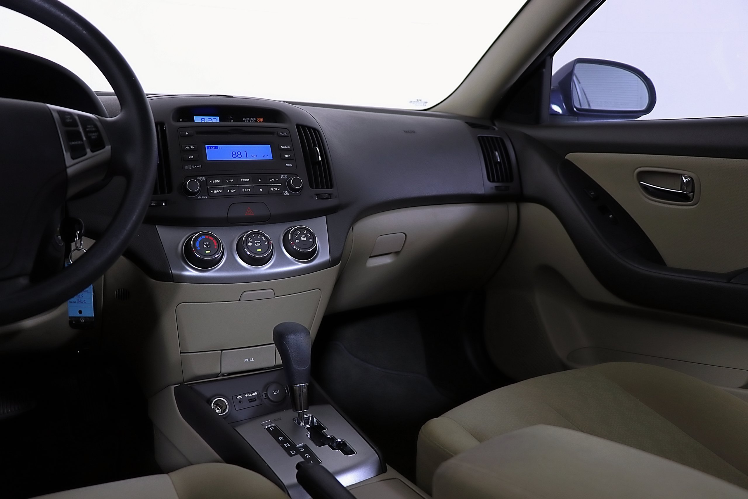 Used 2010 Hyundai Elantra GLS FWD image 20