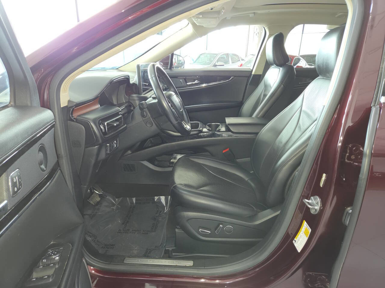 Used 2021 Lincoln Nautilus Reserve FWD image 14