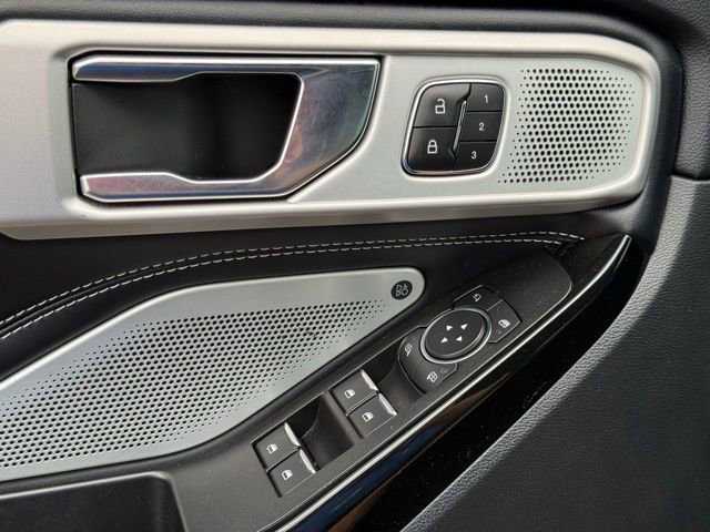 Used 2021 Ford Explorer ST w/ Equipment Group 401A image 22