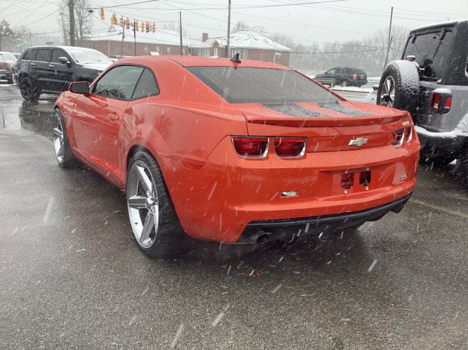 Used 2013 Chevrolet Camaro LT image 5
