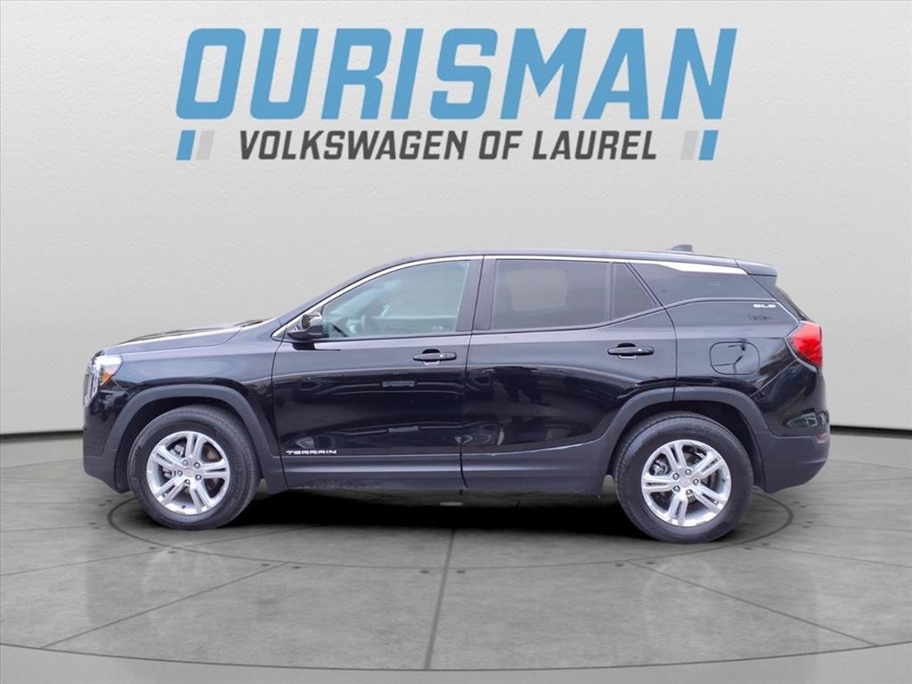 Used 2024 GMC Terrain SLE image 6