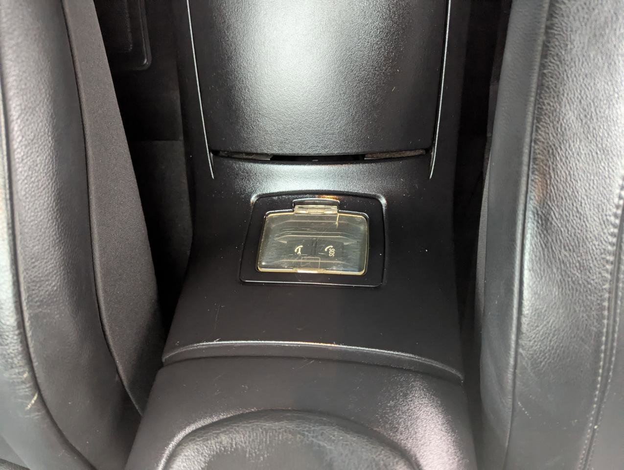 Used 2004 BMW Z4 3.0i RWD image 25