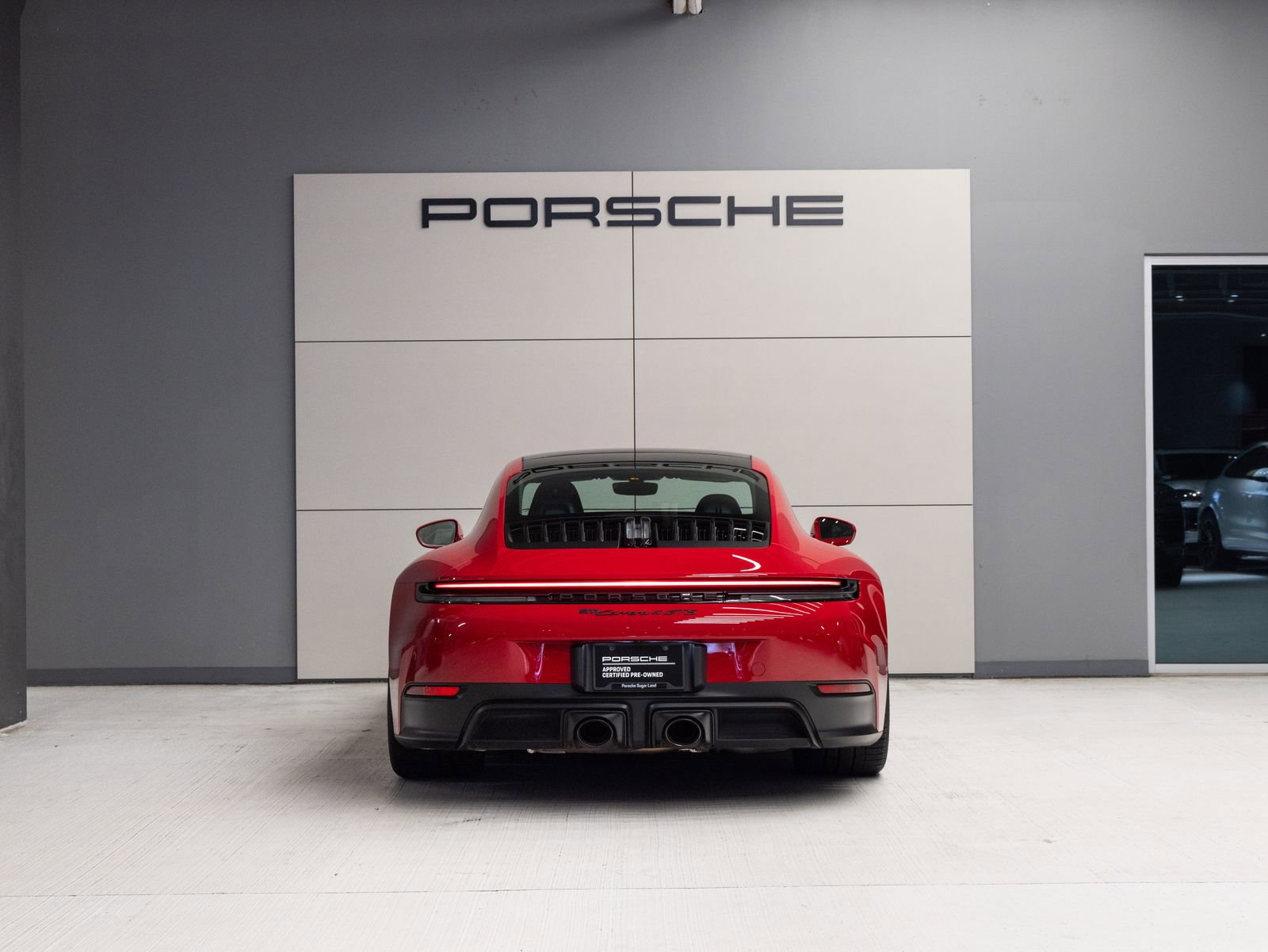 Certified 2025 Porsche 911 Carrera GTS RWD image 6