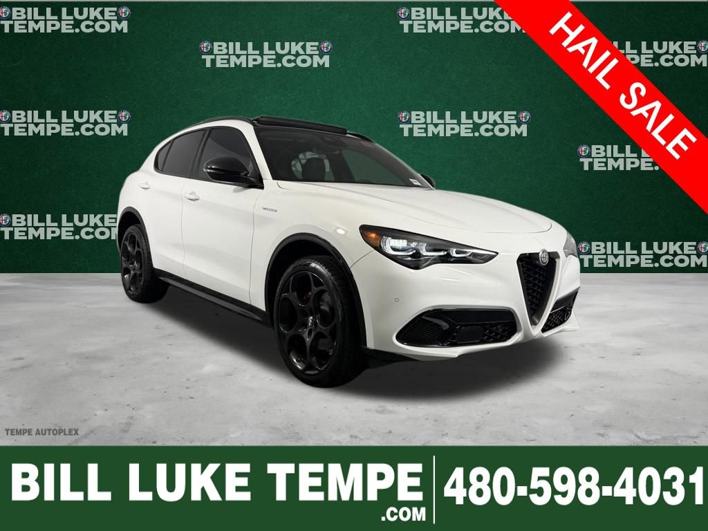 Used 2024 Alfa Romeo Stelvio Veloce image 1