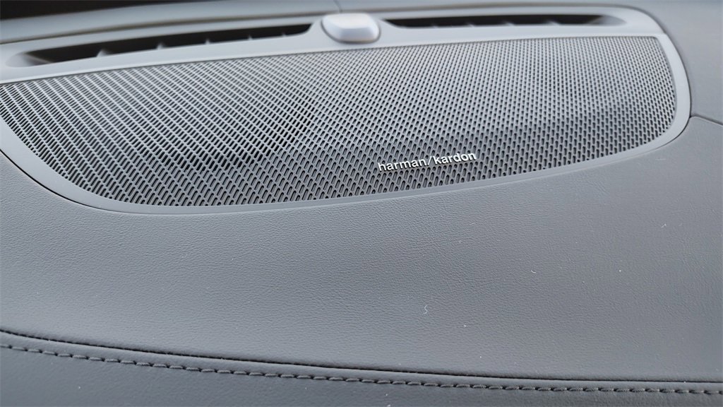 New 2026 Volvo XC90 B6 Plus image 19