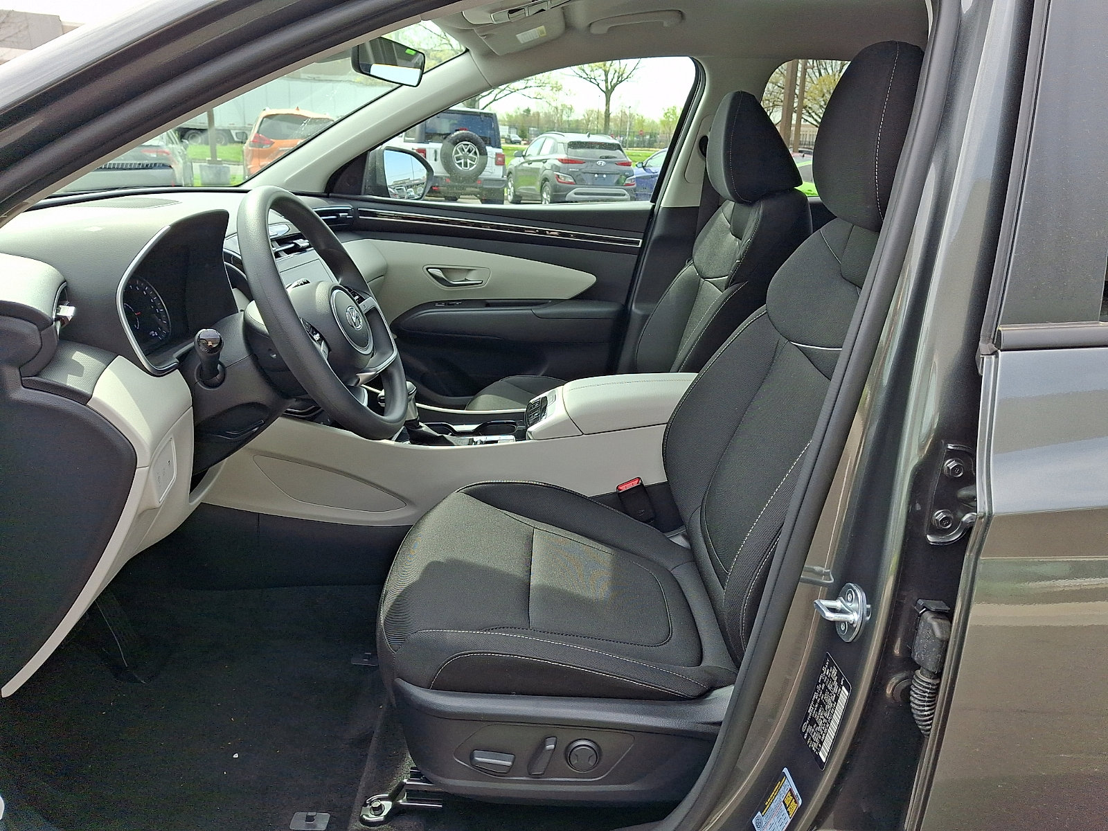 Certified 2023 Hyundai Tucson SEL image 13