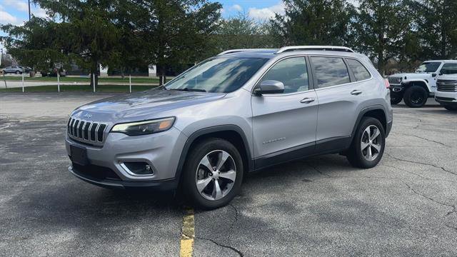 Used 2019 Jeep Cherokee Limited AWD/4WD image 4