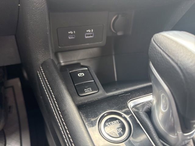 Used 2021 Nissan Kicks SV FWD image 28