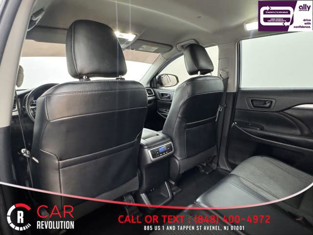 Used 2019 Toyota Highlander Plus image 41