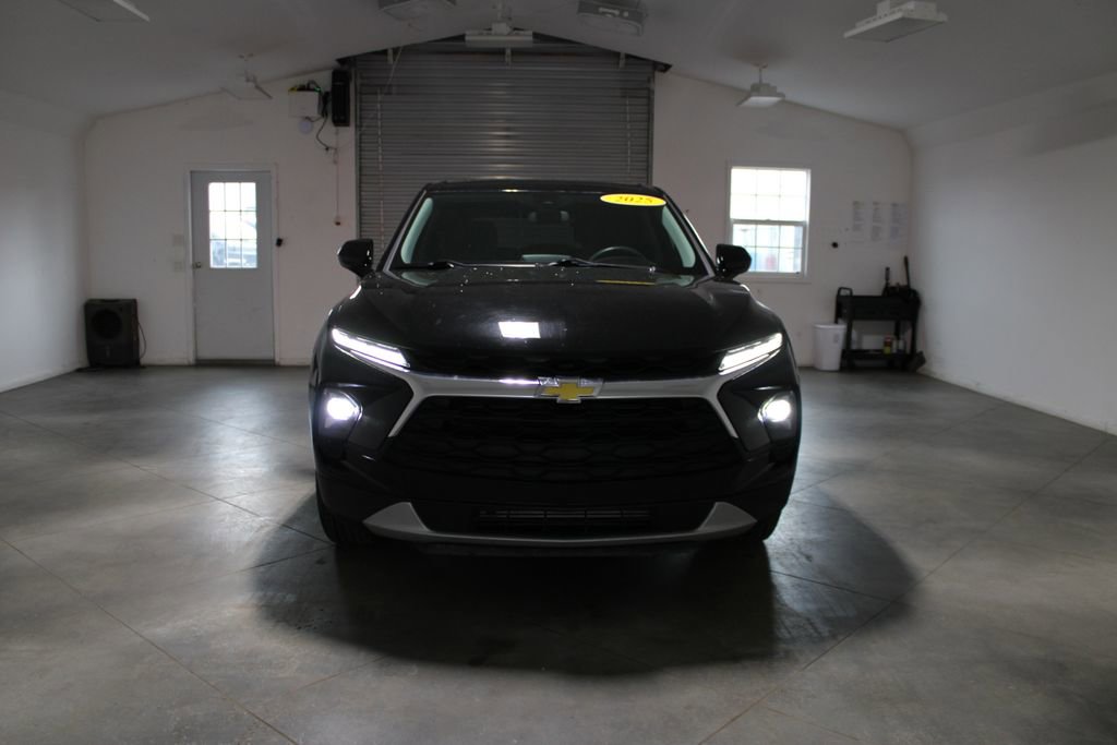Used 2025 Chevrolet Blazer LT image 46