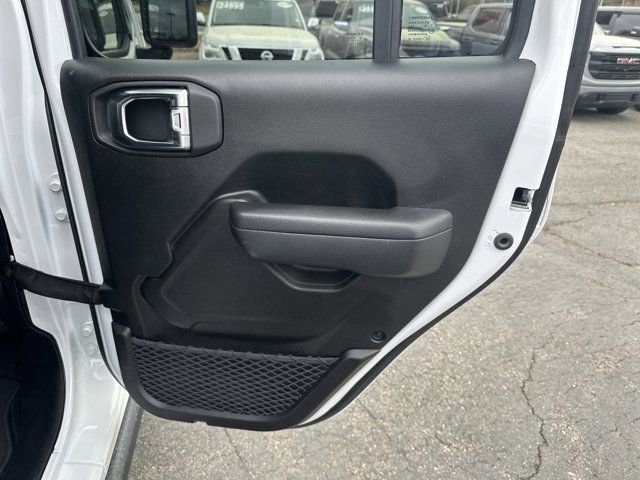 Certified 2025 Jeep Wrangler Unlimited Rubicon 4xe w/ Convenience Group image 16