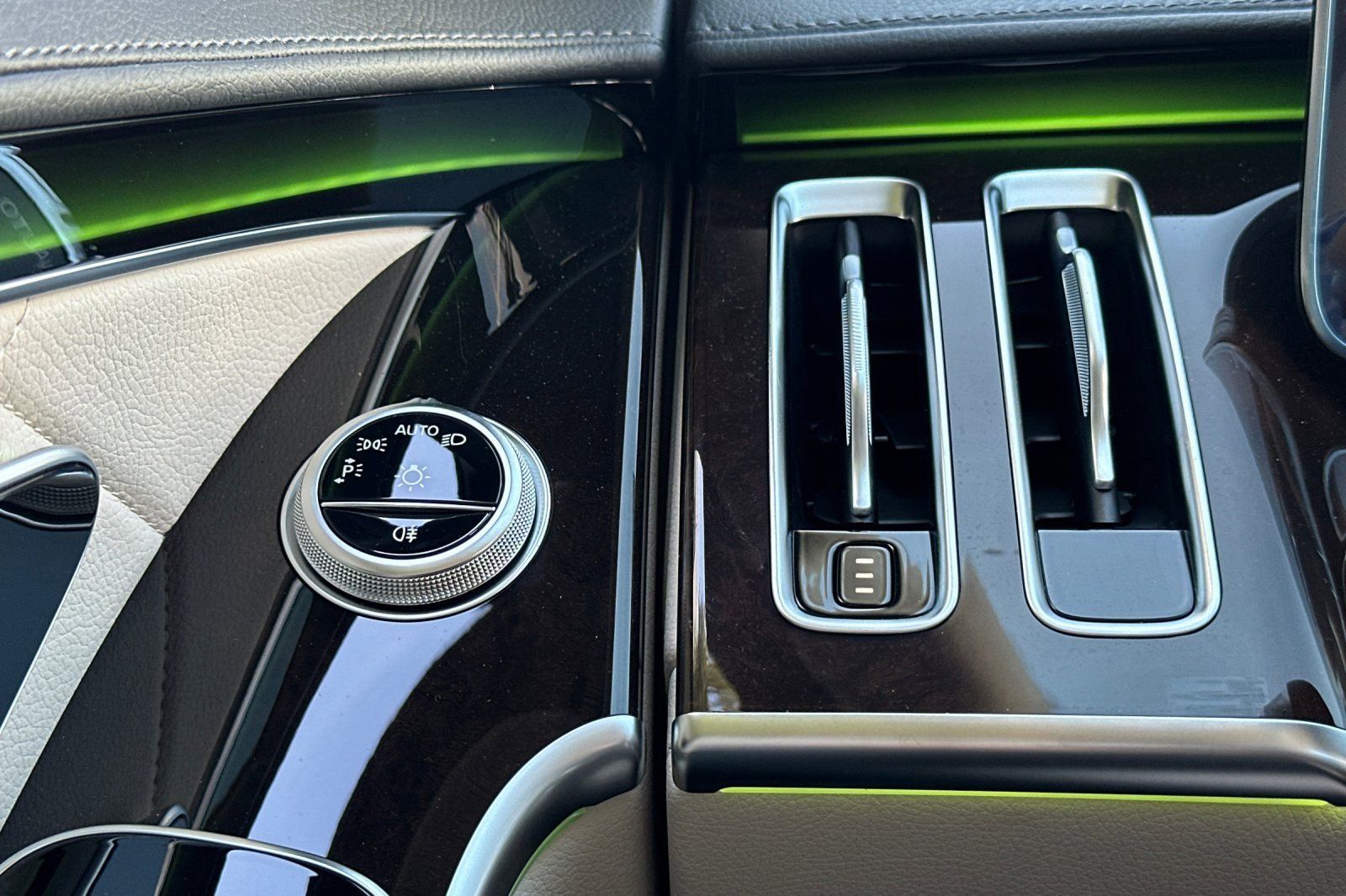 New 2026 Mercedes-Benz S 580 4MATIC Sedan image 27