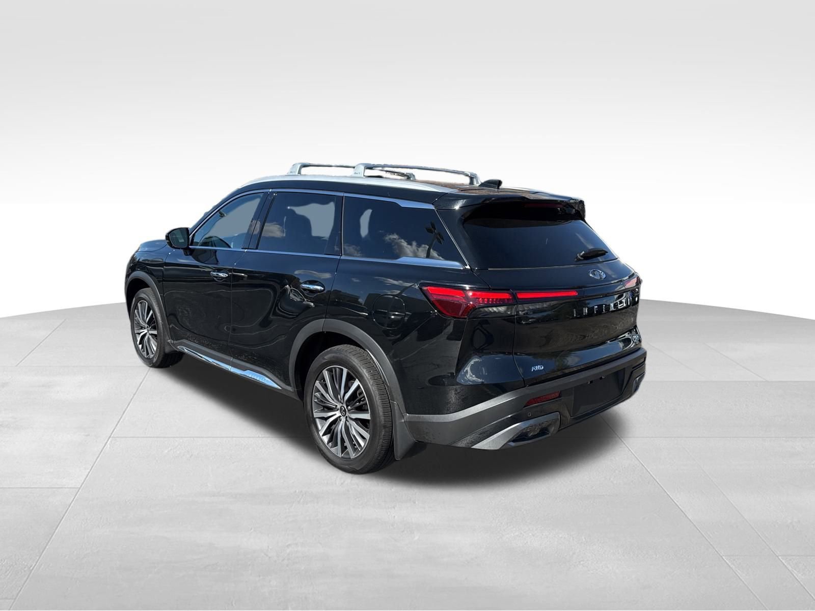 Certified 2025 INFINITI QX60 Sensory image 33