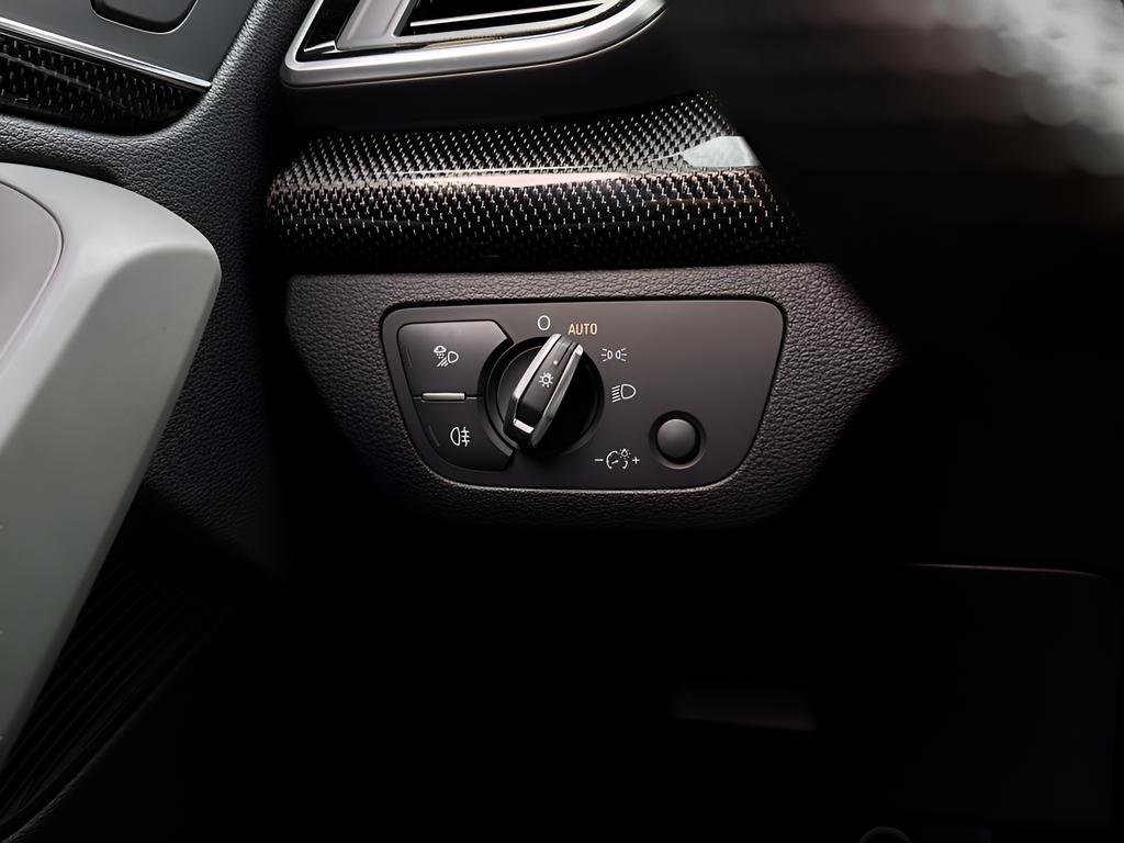 Used 2025 Audi SQ5 Premium Plus AWD/4WD image 19