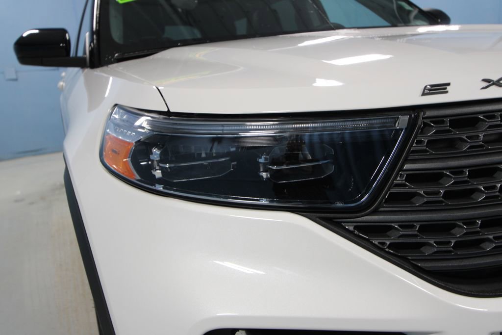 Used 2023 Ford Explorer XLT w/ Equipment Group 202A image 35