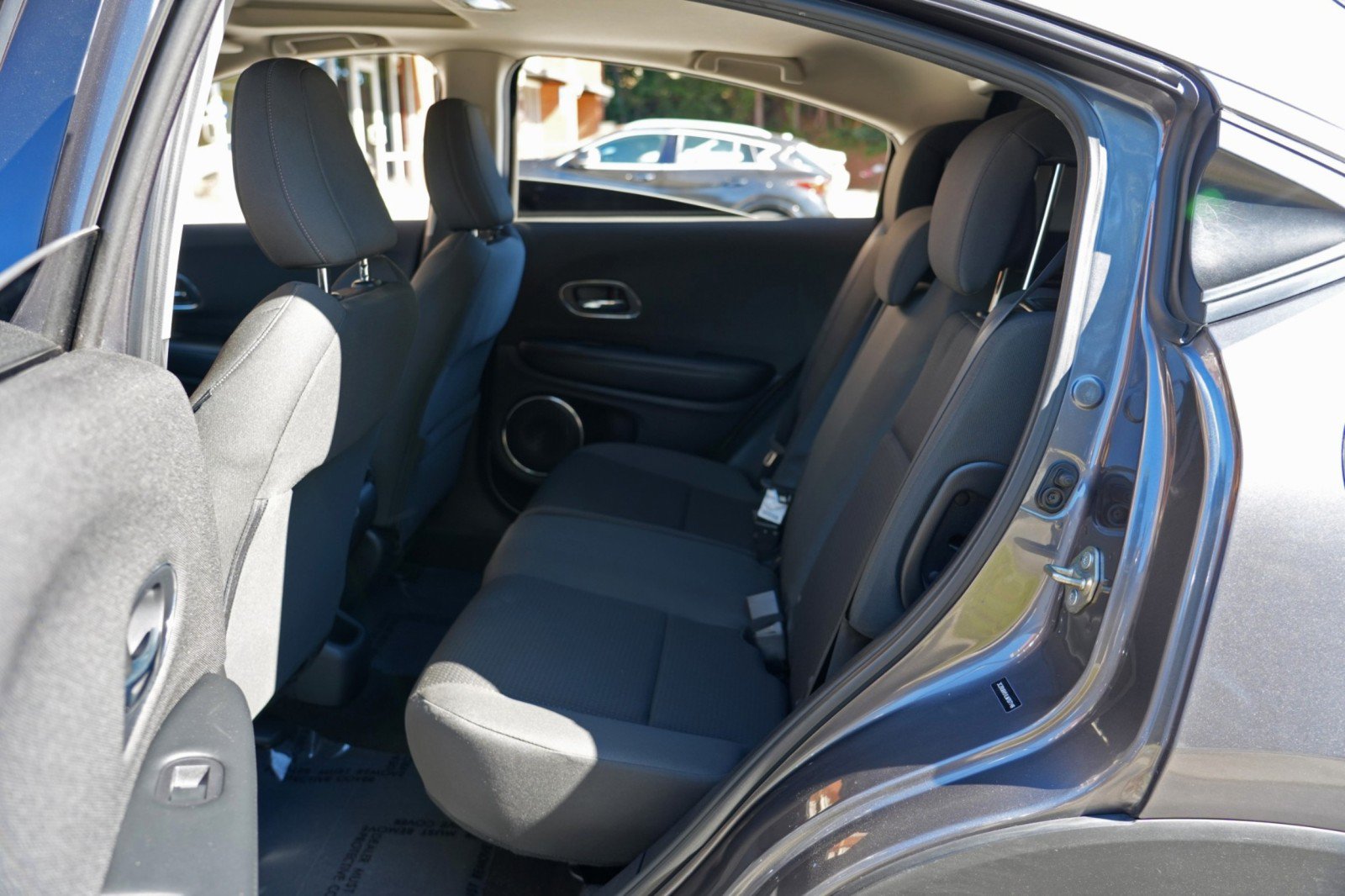 Used 2020 Honda HR-V EX image 36