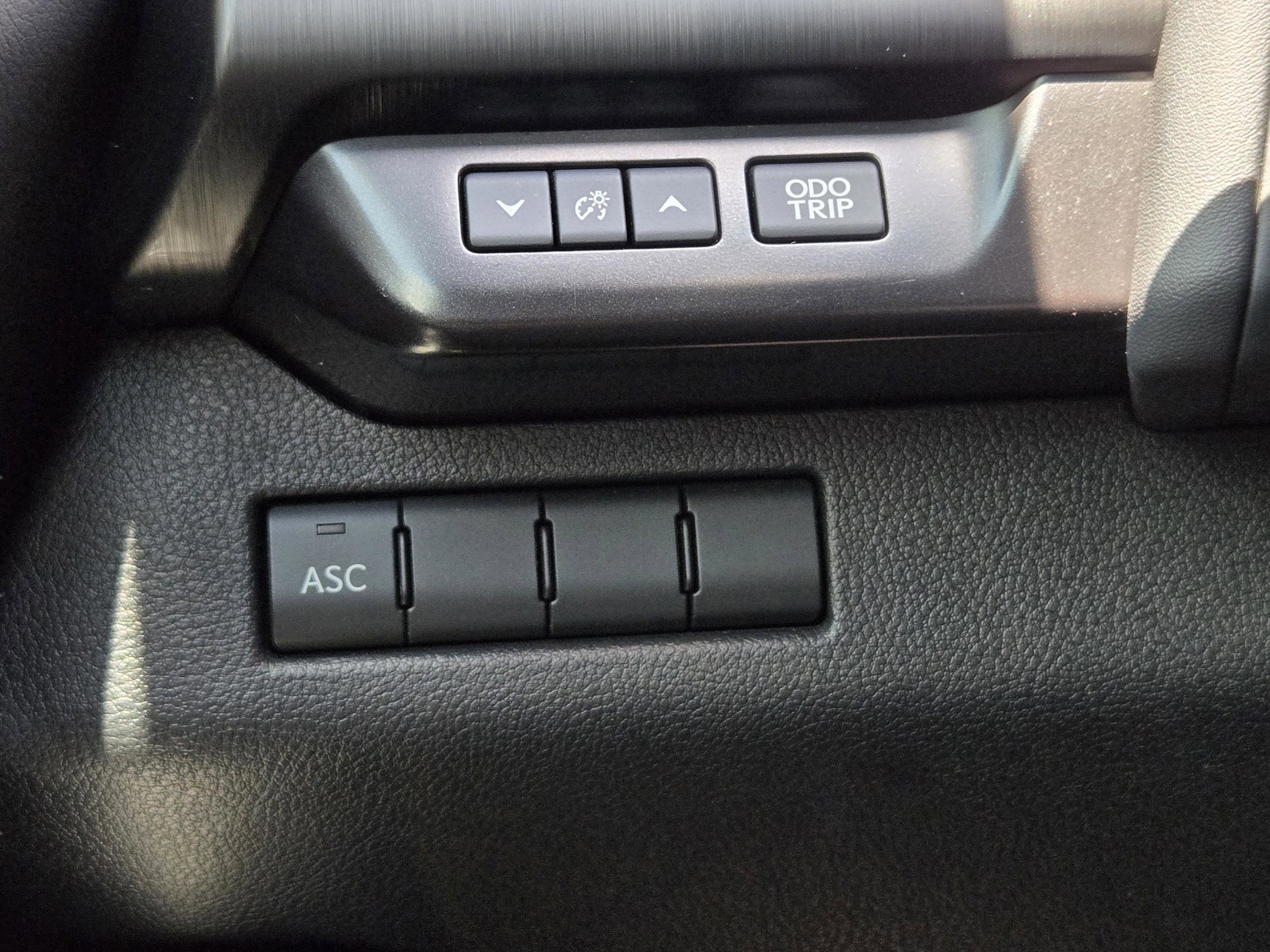 Used 2019 Lexus UX 200 F Sport w/ F Sport Premium Package FWD image 22